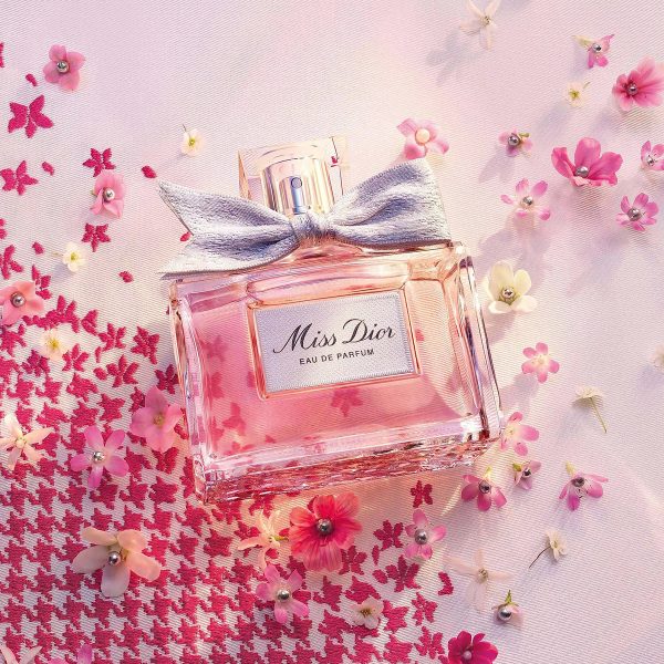 DIOR - Miss Dior Eau de Parfum 8ml Decant - 003 - Product Image - Try Before You Buy - Perfume Sample - FractionScents